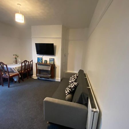 Room 2 Peaceful Stay Near Derby City Centre Exterior foto