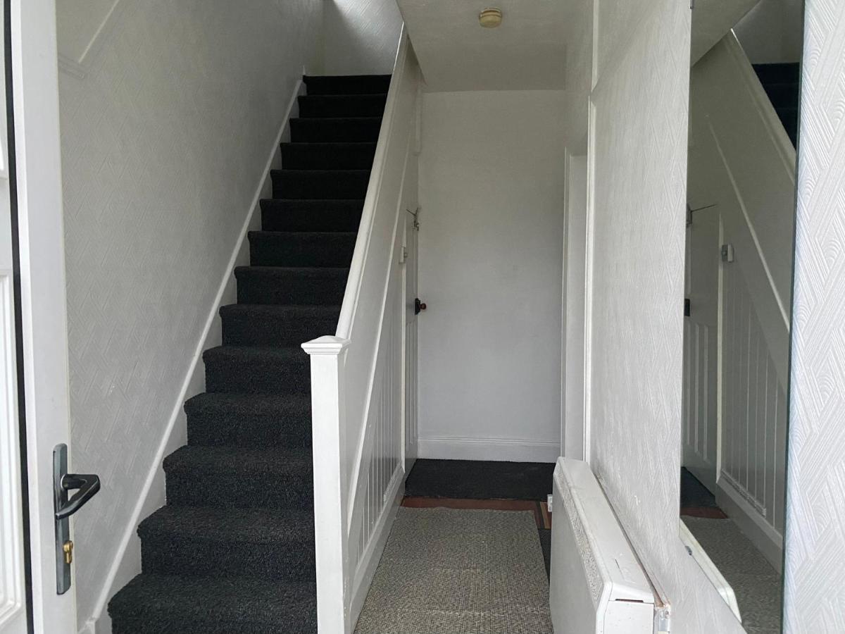 Room 2 Peaceful Stay Near Derby City Centre Exterior foto