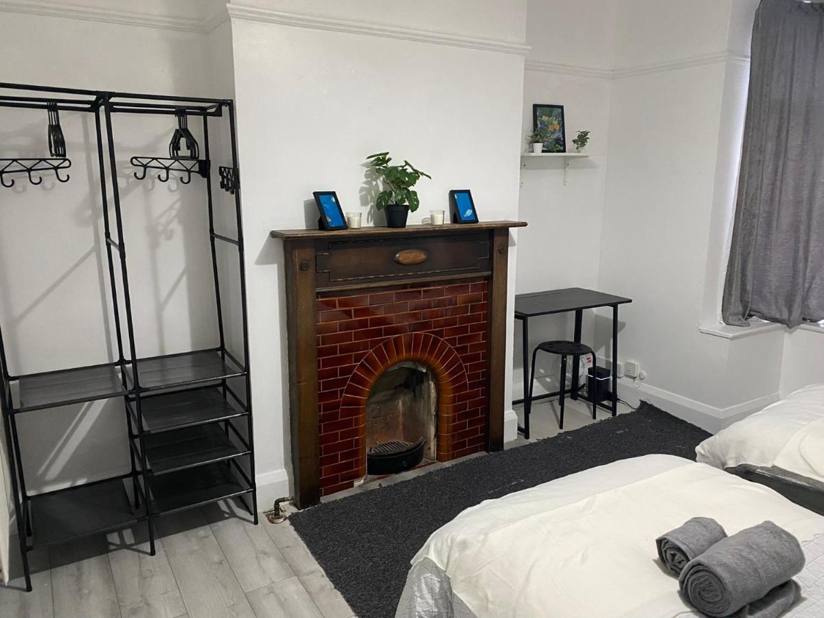Room 2 Peaceful Stay Near Derby City Centre Exterior foto