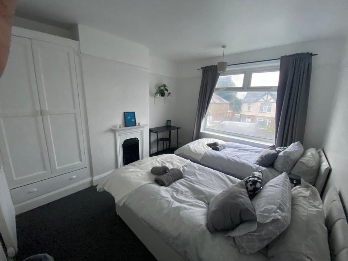 Room 2 Peaceful Stay Near Derby City Centre Exterior foto