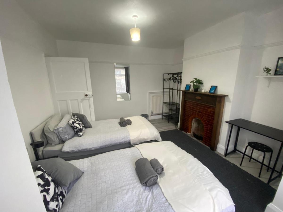 Room 2 Peaceful Stay Near Derby City Centre Exterior foto